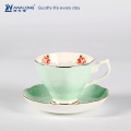 Royal Aberlt chinoiserie taza de café y platillo